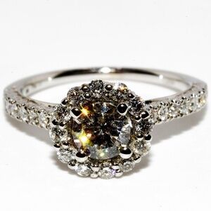 $9,000 Authentic 18K White Gold 1.12CT Natural Diamond Halo Engagement Ring